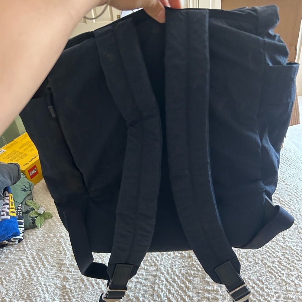 Lululemon Cross Paths Rucksack Backpack Navy Blue Bag 15”